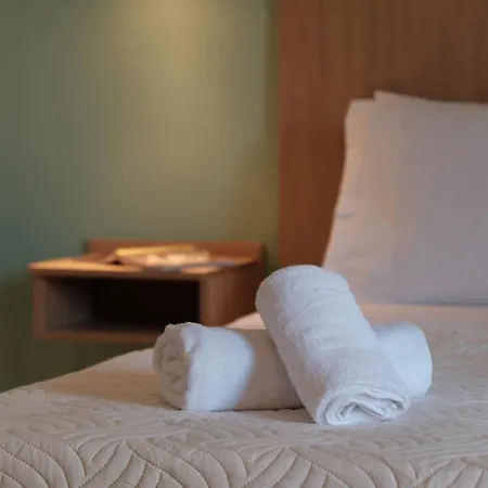 Selini's Cape Drastis Trail * Melíssia